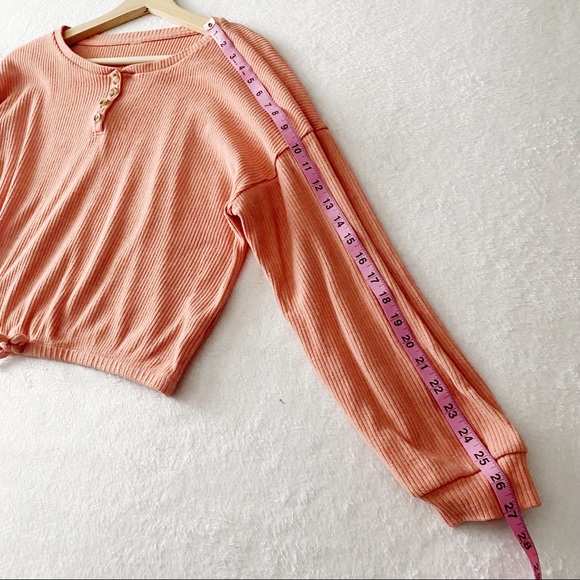 Pink Ribbed Cropped Waist Henley Top - Picture 4 of 8